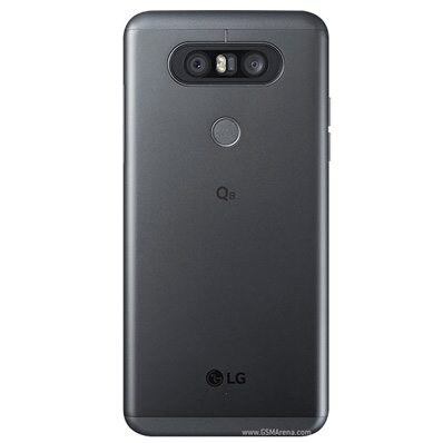 LG Q8
