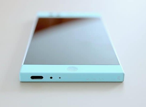 Nextbit Robin